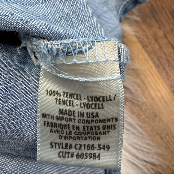 Cloth & Stone Lace Up Chambray Denim Shirt - Picture 3 of 4